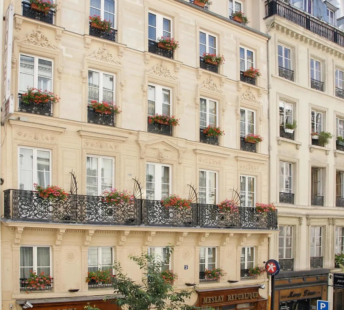 Meslay Republique Hotel Paris